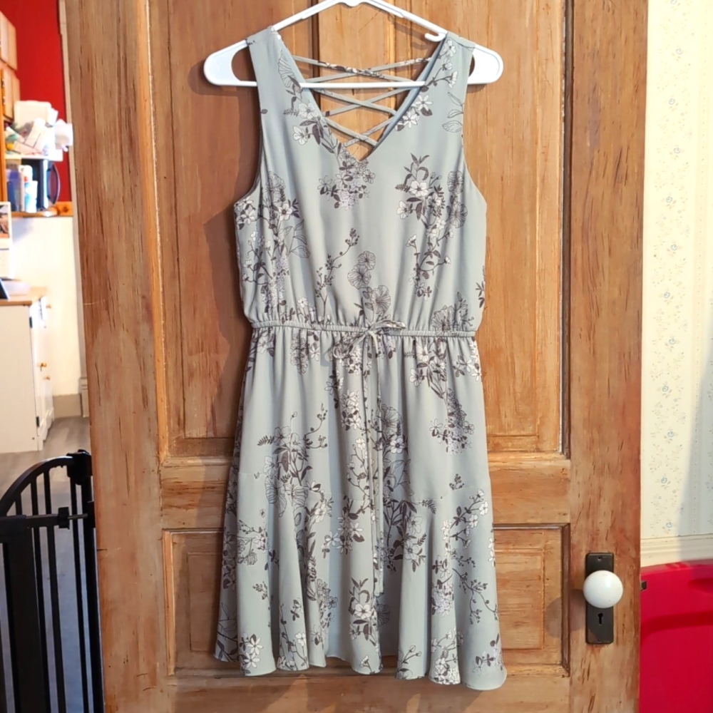 Maurices sage floral chiffon flowy dress S